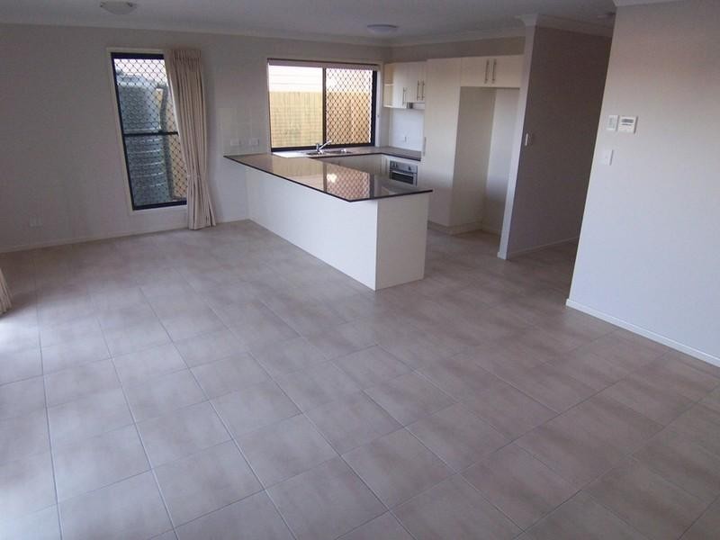 2/203 Gympie Street, Northgate QLD 4013