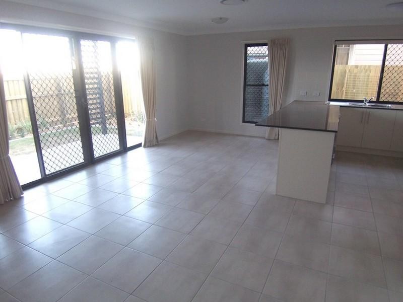 2/203 Gympie Street, Northgate QLD 4013