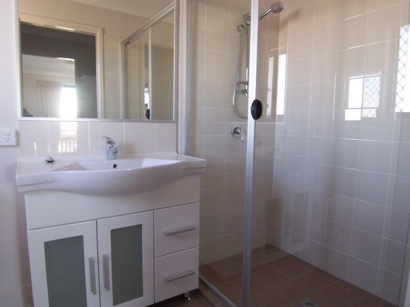 2/203 Gympie Street, Northgate QLD 4013