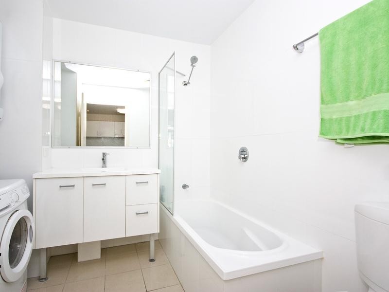 13/45 Playfield Street, Chermside QLD 4032