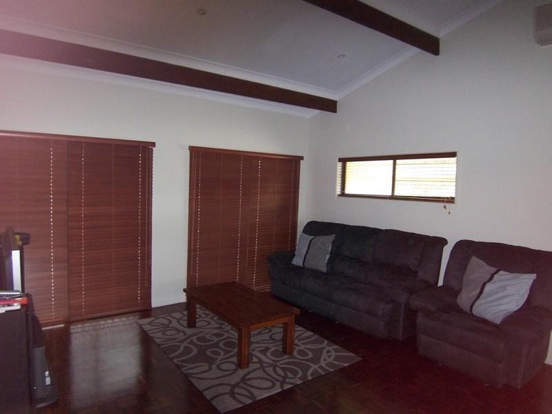 4 Navarre Street, Geebung QLD 4034