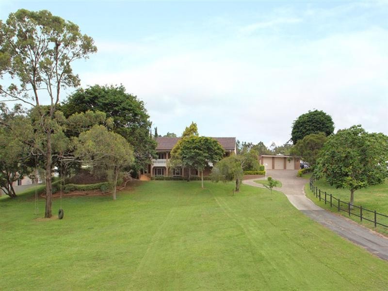 421 Trouts Road, Chermside West QLD 4032