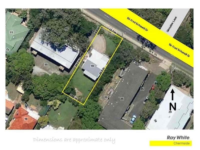 19 Sir Fred Schonell Drive, St Lucia QLD 4067