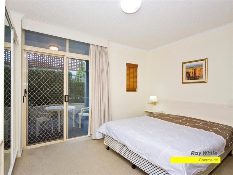 103/85 Deakin Street, Kangaroo Point QLD 4169