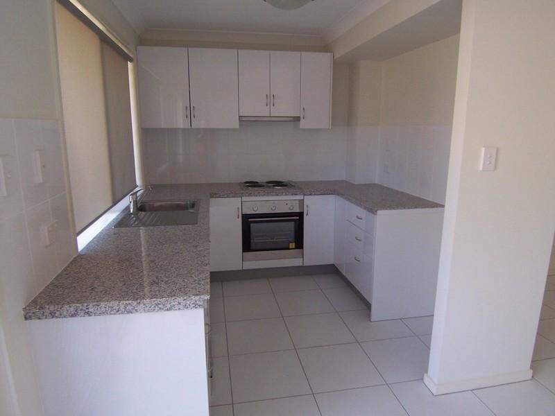 2/72 Gillies Street, Zillmere QLD 4034