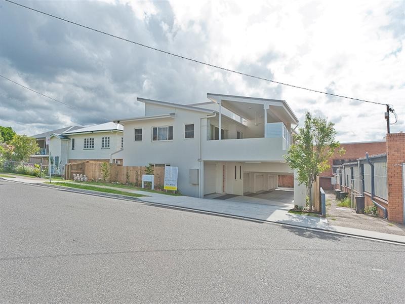 2/3 Gamelin Crescent, Stafford QLD 4053