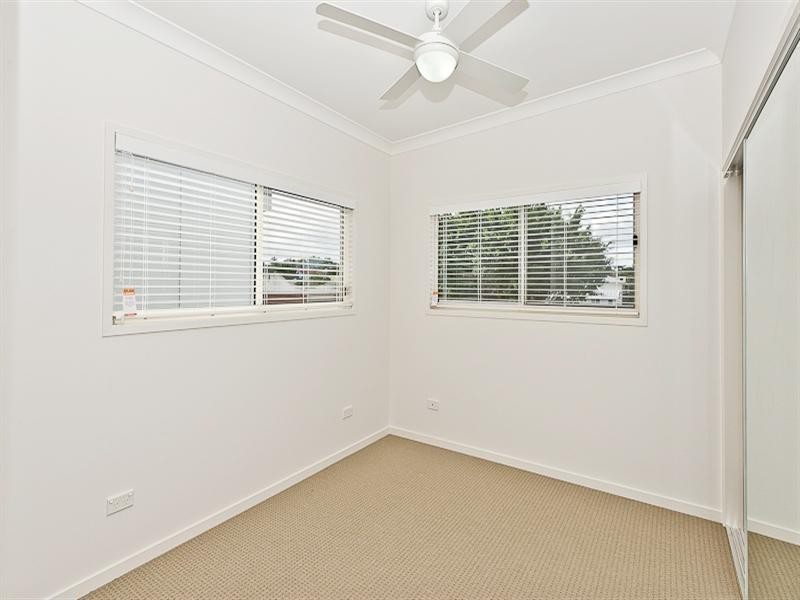 2/3 Gamelin Crescent, Stafford QLD 4053