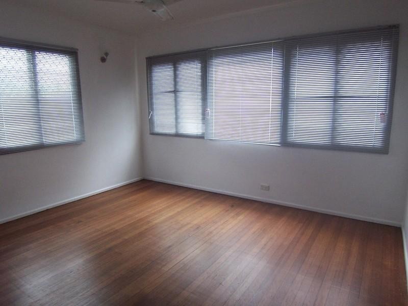 377 Webster Road, Stafford Heights QLD 4053