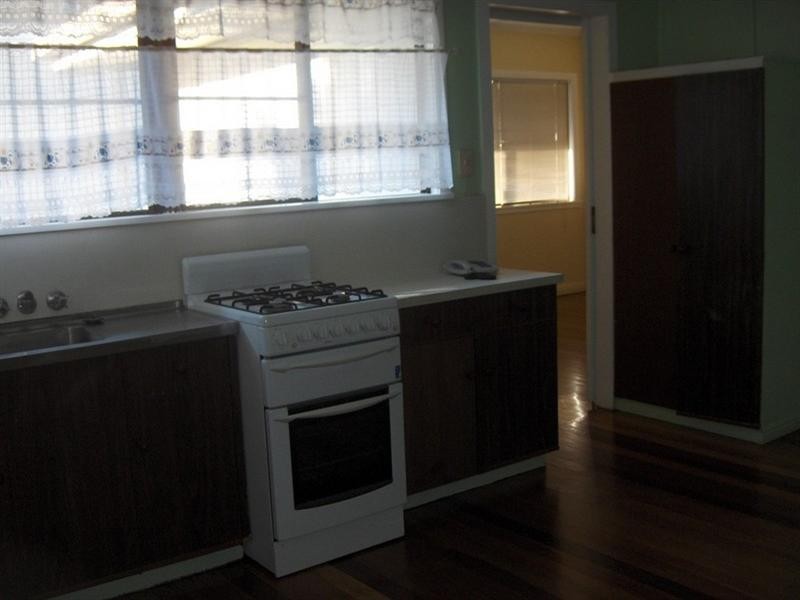 12 Alleena Street, Chermside QLD 4032