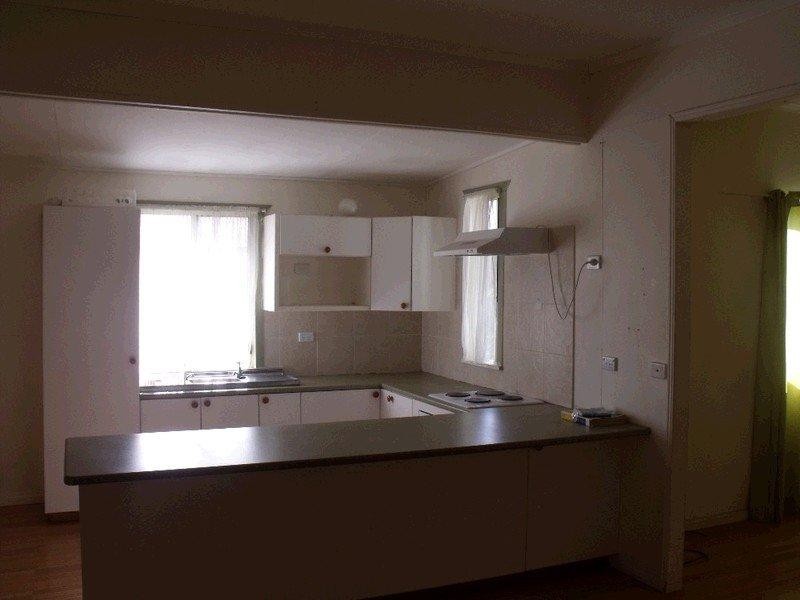 18 Cheadle Street, Yarraman QLD 4614