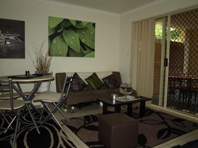 2/6 Kelso Street, Chermside QLD 4032