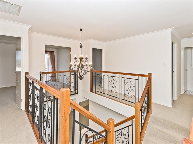 4 Possum Street, Warner QLD 4500