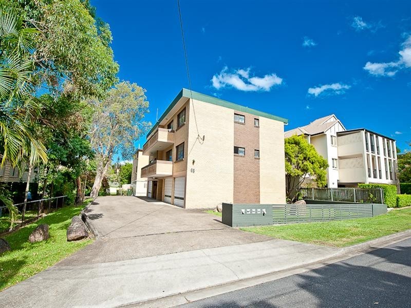 1-4/65 Franz Road, Clayfield QLD 4011