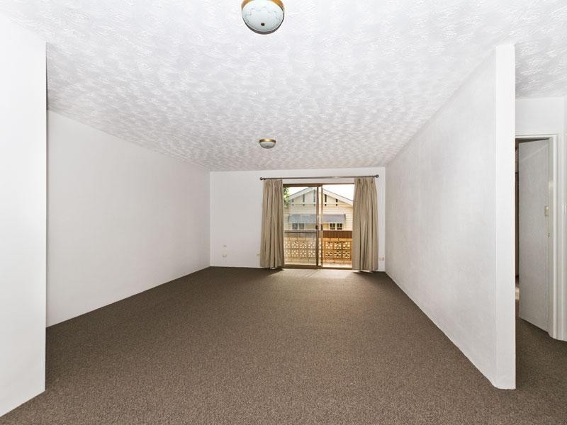 1-4/65 Franz Road, Clayfield QLD 4011