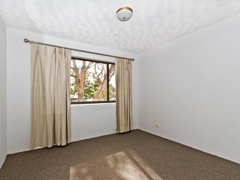 1-4/65 Franz Road, Clayfield QLD 4011