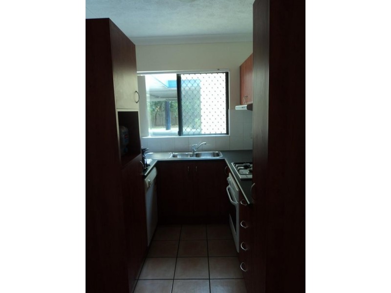 2/30 Pilba Street, Chermside QLD 4032