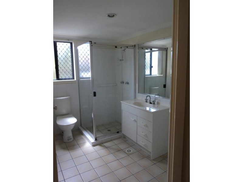 2/30 Pilba Street, Chermside QLD 4032