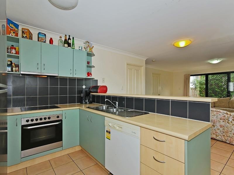 4/350 Hamilton Road, Chermside QLD 4032