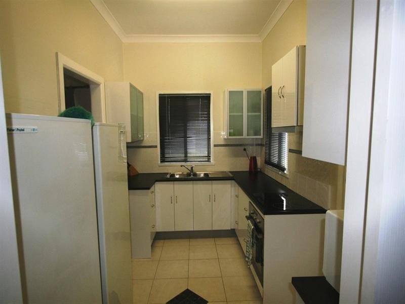 2/89 Kuran Street, Chermside QLD 4032