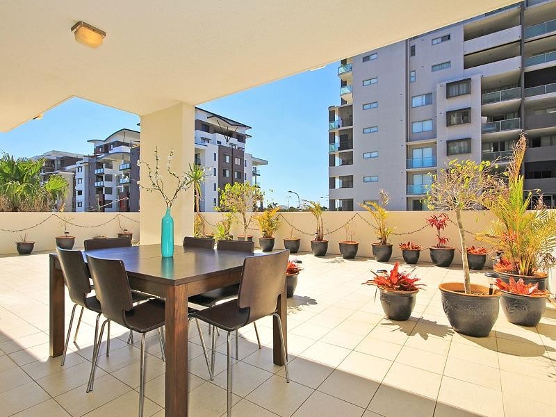 106/20 Playfield Street, Chermside QLD 4032