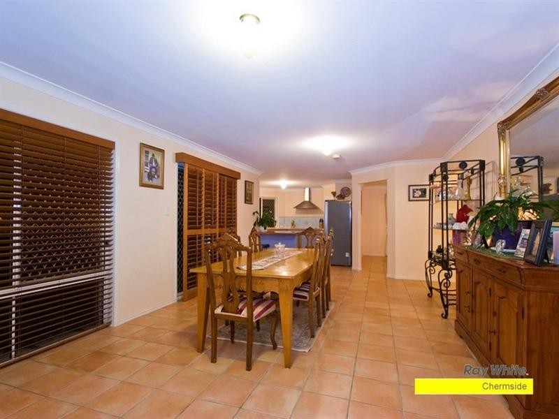 Bridgeman Downs QLD 4035