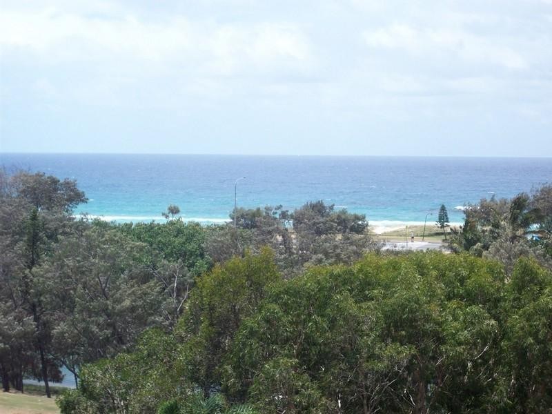 30/2 Admiralty Drive, Surfers Paradise QLD 4217