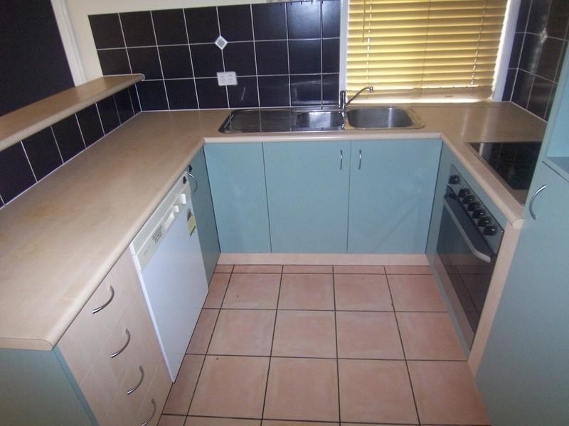 2/350 Hamilton Road, Chermside QLD 4032