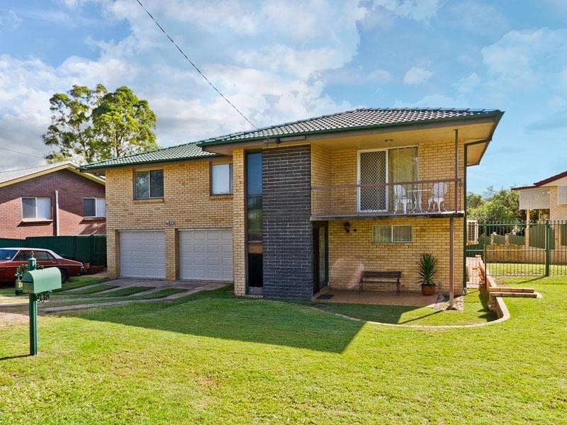 16 Finch Street, Stafford Heights QLD 4053