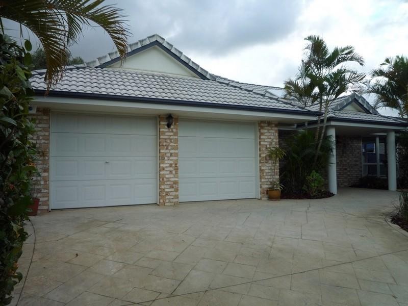 27 Coolabah Crescent, Bridgeman Downs QLD 4035