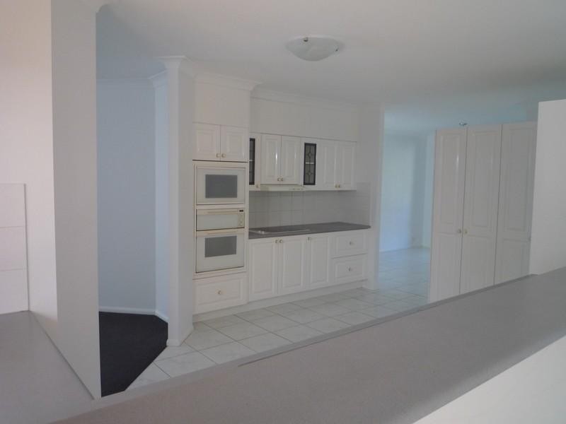 27 Coolabah Crescent, Bridgeman Downs QLD 4035