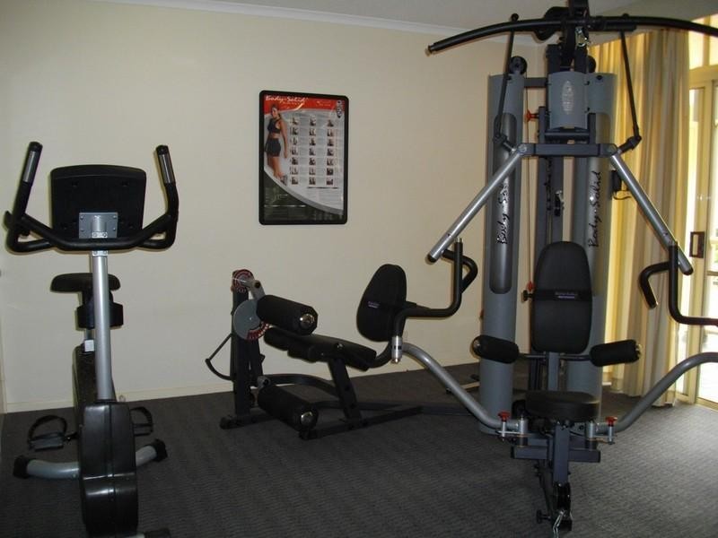 233/85 Deakin Street, Kangaroo Point QLD 4169