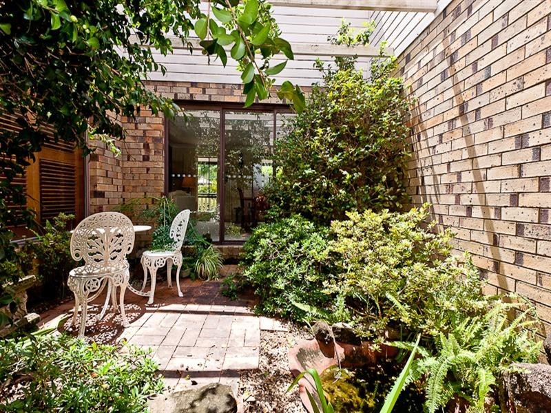 2 Fairhaven Street, Bridgeman Downs QLD 4035