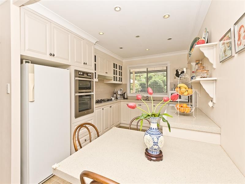 2 Fairhaven Street, Bridgeman Downs QLD 4035