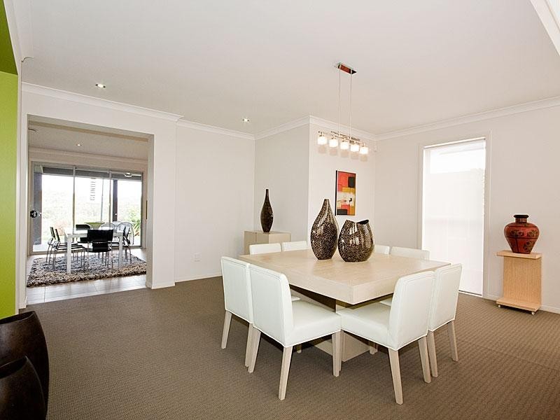 7 Dennisvale Drive, Daisy Hill QLD 4127