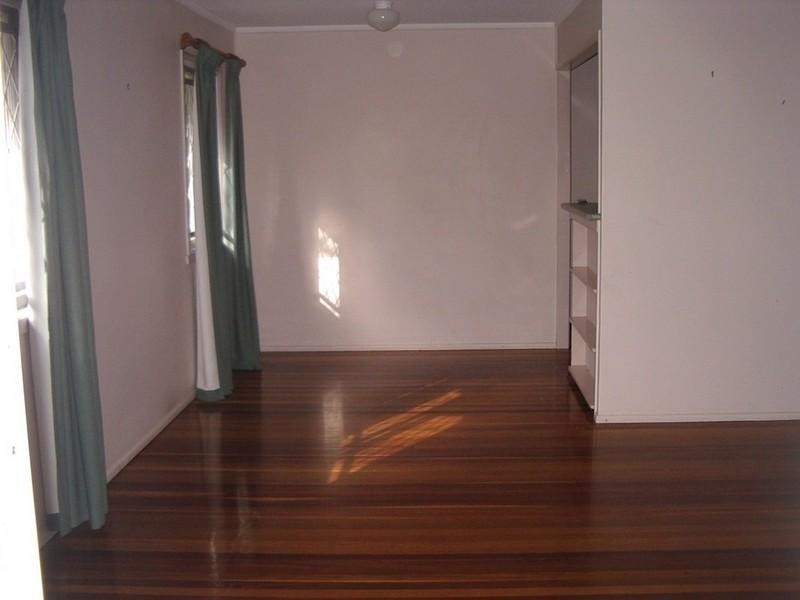 18 Narthanya Street, Chermside West QLD 4032