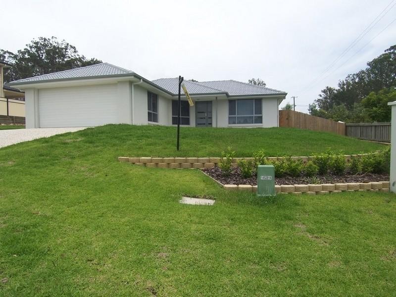 2 Oakwood Road, Warner QLD 4500
