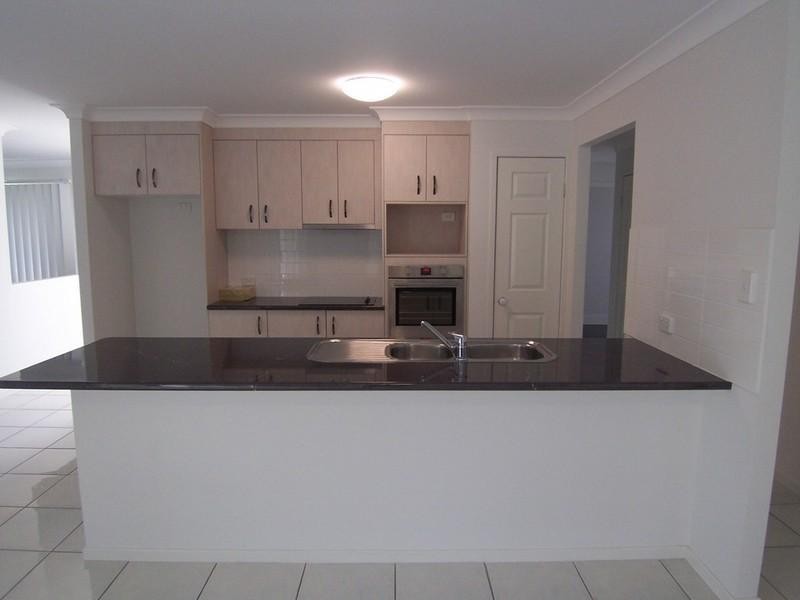 2 Oakwood Road, Warner QLD 4500