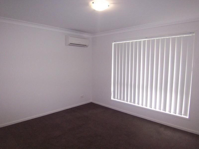 2 Oakwood Road, Warner QLD 4500