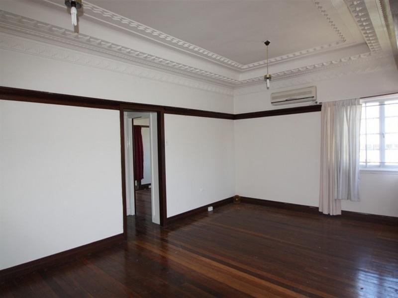 29 Leiper Street, Stafford QLD 4053