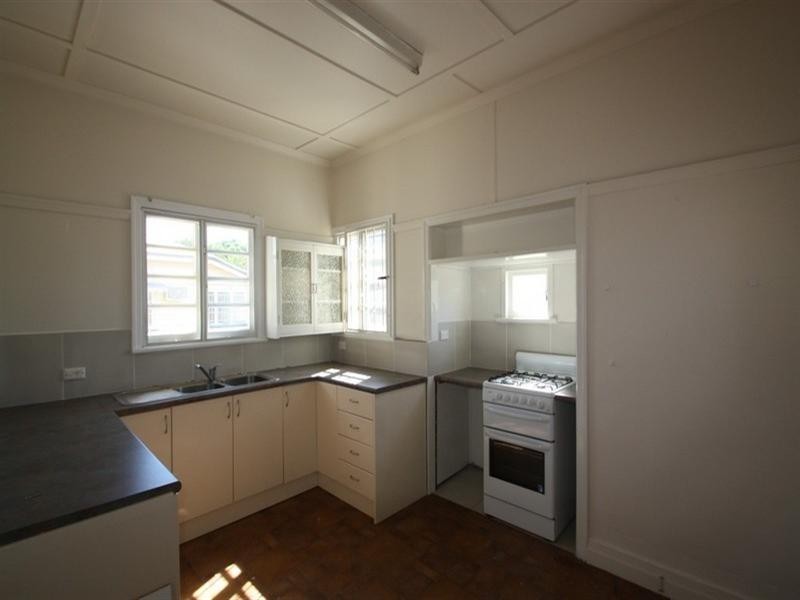 29 Leiper Street, Stafford QLD 4053