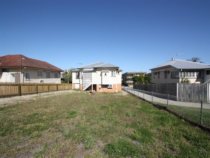 29 Leiper Street, Stafford QLD 4053