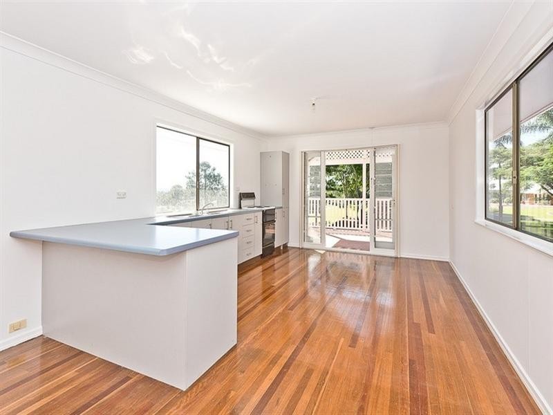 60 Tiverton Place, Bridgeman Downs QLD 4035