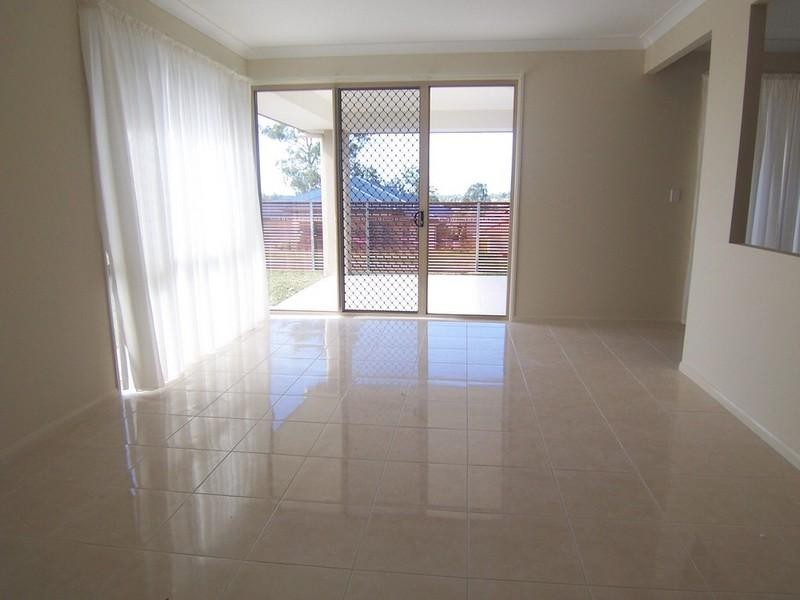 2 Emu Court, Warner QLD 4500