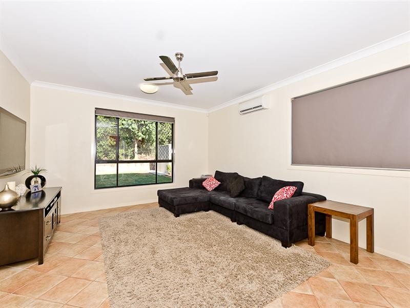 Bridgeman Downs QLD 4035