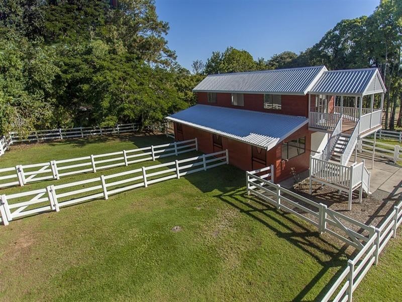 60 Tiverton Place, Bridgeman Downs QLD 4035