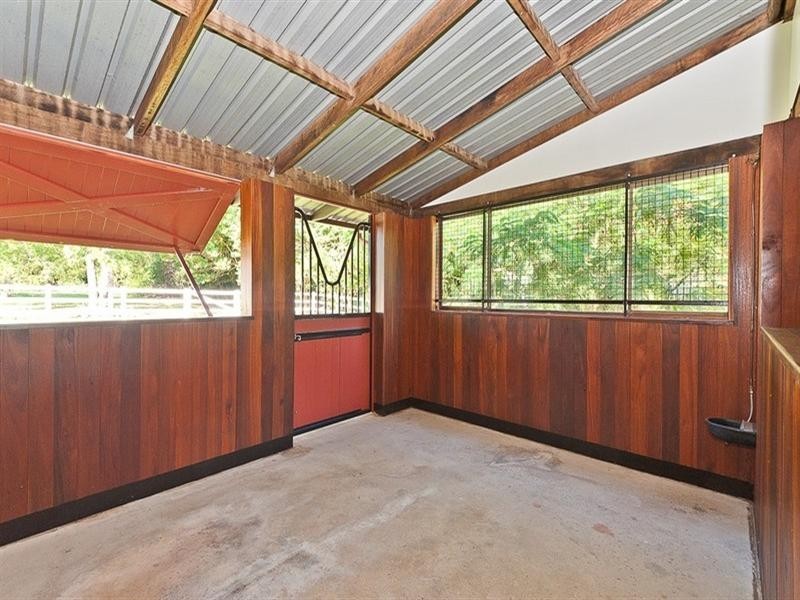 60 Tiverton Place, Bridgeman Downs QLD 4035