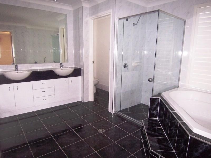 4 Possum Street, Warner QLD 4500