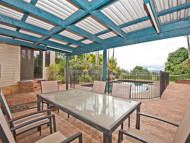 2047 Roghan Road, Bridgeman Downs QLD 4035