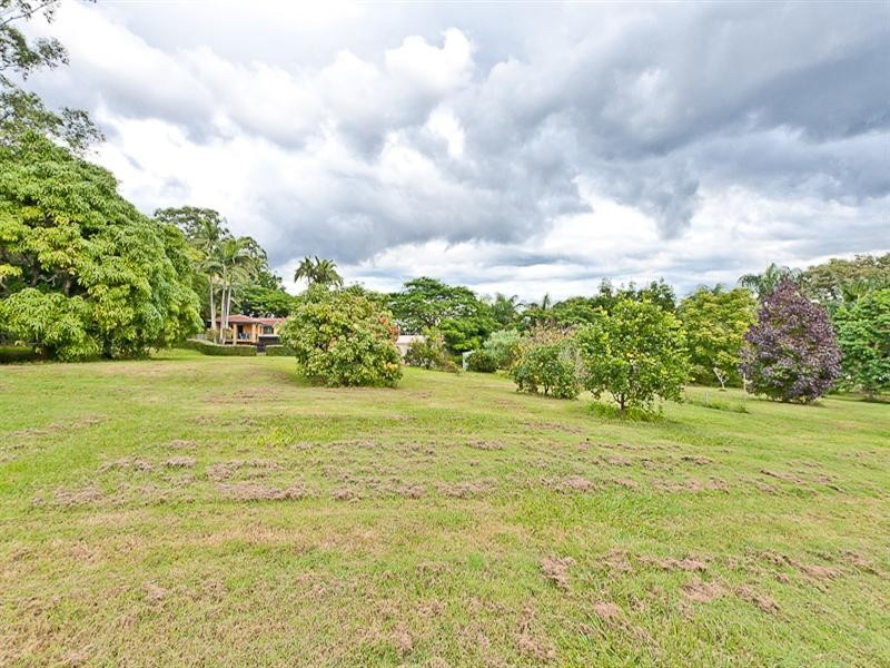 2047 Roghan Road, Bridgeman Downs QLD 4035