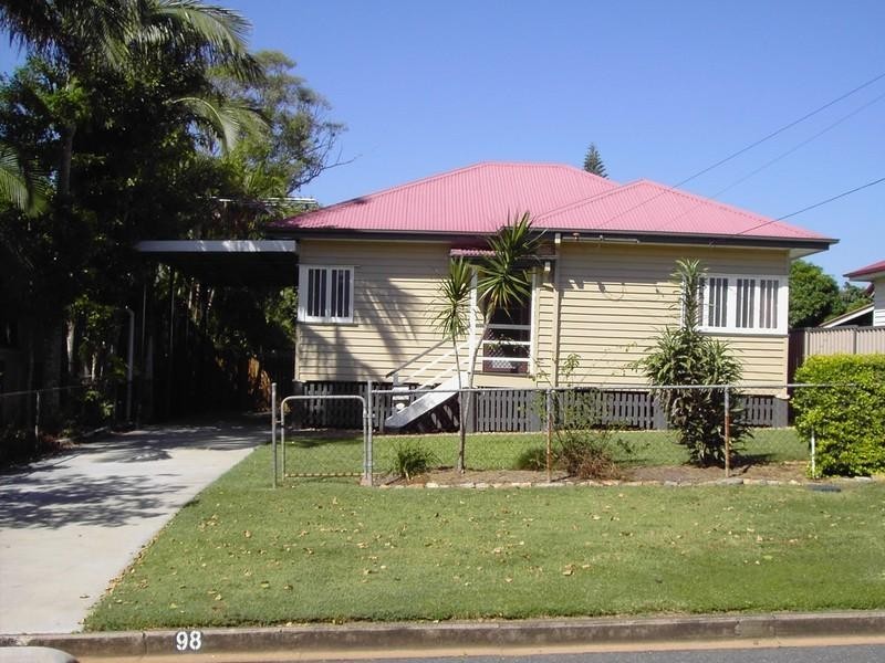 98 Main Avenue, Wavell Heights QLD 4012